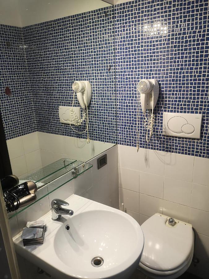 Hotel Seven Kings Relais Roma Exterior foto