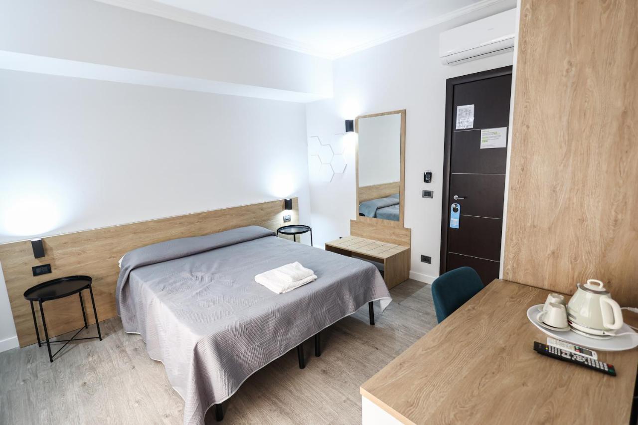 Hotel Seven Kings Relais Roma Exterior foto